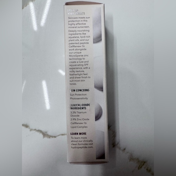 HydroPeptide Solar Dew Sheer Mineral Melt SPF30 - 1.35 Oz - Picture 9 of 10